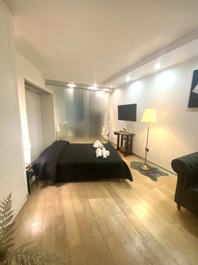 Edo'S House Apartment Cagliari Ngoại thất bức ảnh